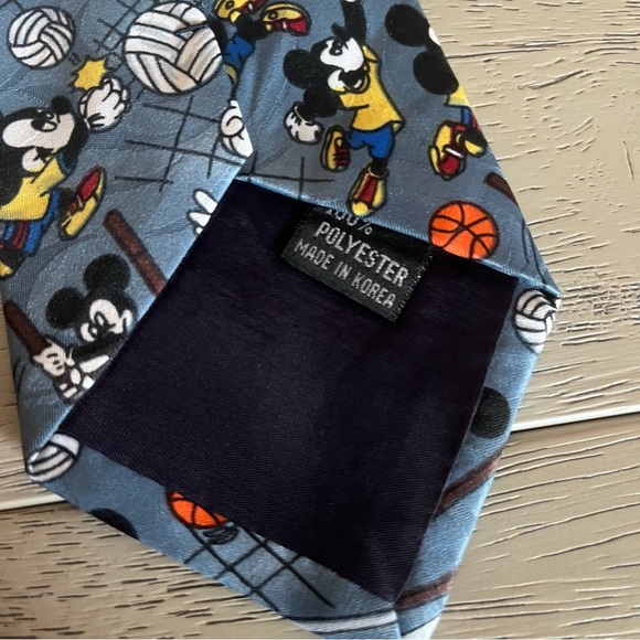 Disney Mickey Mouse Unlimited Sports Tie Necktie Volleyball Basketball Football - Picture 6 of 6